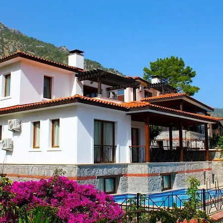 Terrace Life Villas And By Safiya ホテル ギョジェク